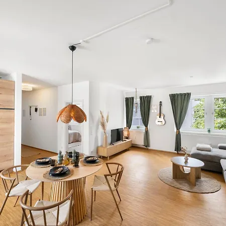 Cozy - - Boxspringbett- Lage - 4p Apartmán *